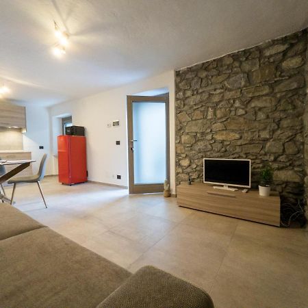 La Maison De Papagran Cir Charvensod-0007 Aosta Exteriér fotografie