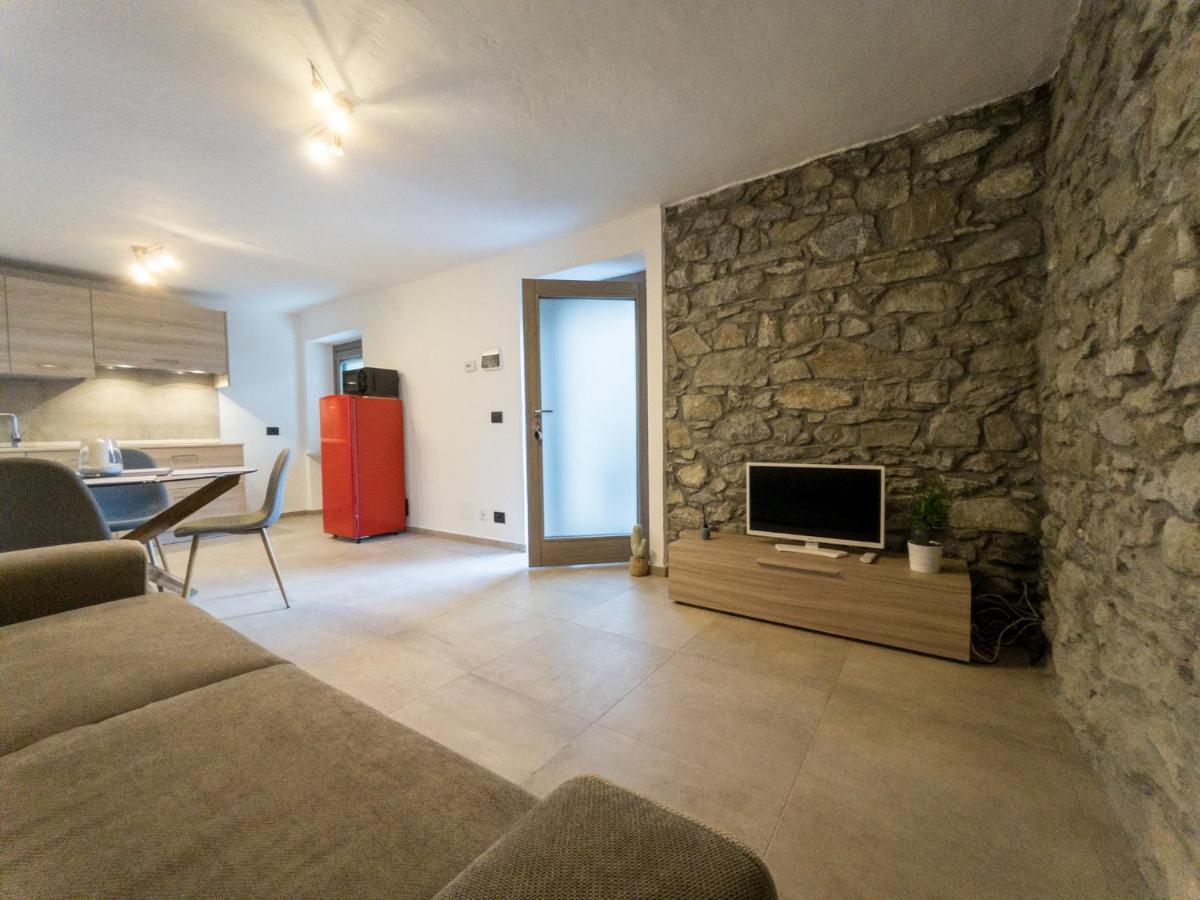La Maison De Papagran Cir Charvensod-0007 Aosta Exteriér fotografie